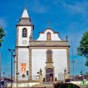 Igreja Matriz de Valadares
